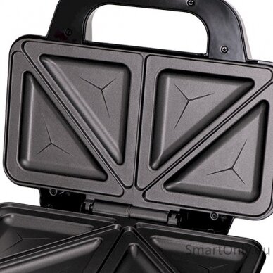 Adler Sandwich maker AD 3043 900 W Number of plates 1 Number of pastry 2 Black 5