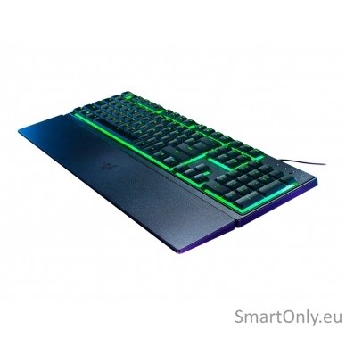 Razer Gaming Keyboard Ornata V3 X Gaming keyboard Cable routing options; Razer Synapse enabled; Fully programmable keys with on-the-fly macro recording; 6-key roll over; Gaming mode option; Braided fiber cable 1000 Hz Ultrapolling; Soft cushioned gaming-g 7