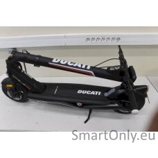 SALE OUT. Ducati Electric Scooter PRO-III With Turn Signals, Black Ducati branded  Electric Scooter PRO-III With Turn Signals 350 W 10 " 25 km/h 22 month(s) Black