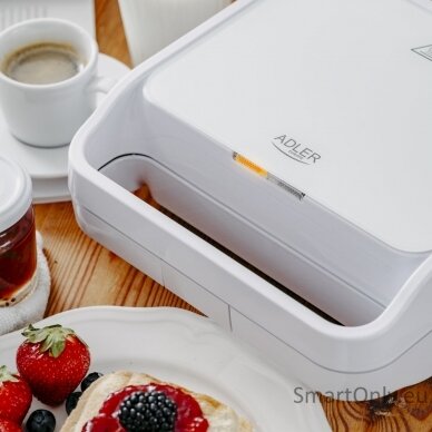 Sandwich maker 2 in 1 | AD 3070w | 850 W | Number of plates 2 | White 12