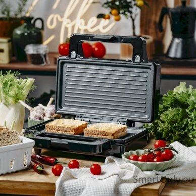 Sandwich maker 2 in 1 | AD 3073 | 1000 W | Number of plates 2 | Stainless Steel/Black 13