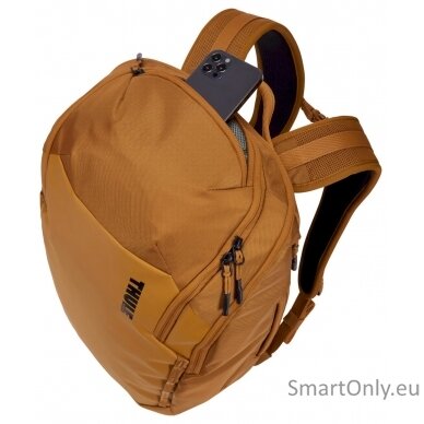 Thule Chasm Backpack 26L - Golden Brown 4