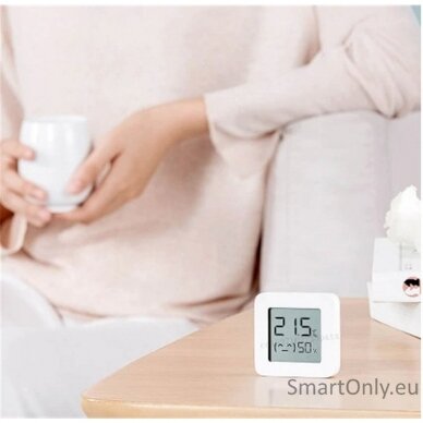 Xiaomi Mi Home Temperature and Humidity Monitor 2 White 1